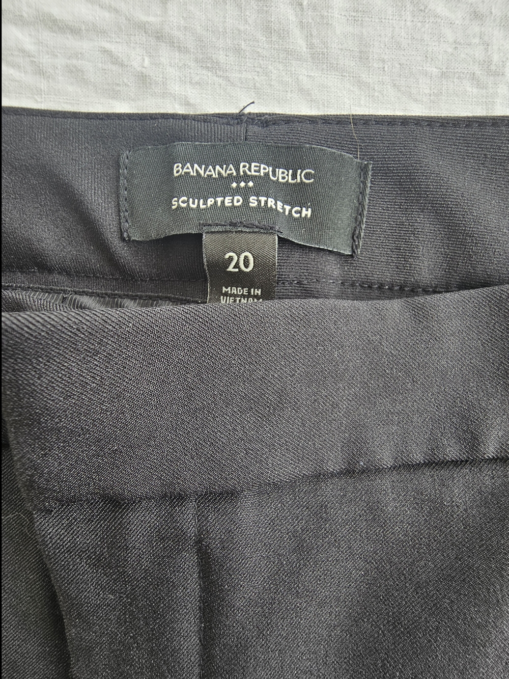 Banana Republic Black Flat Front Pants Size 20 - Picture 2 of 9